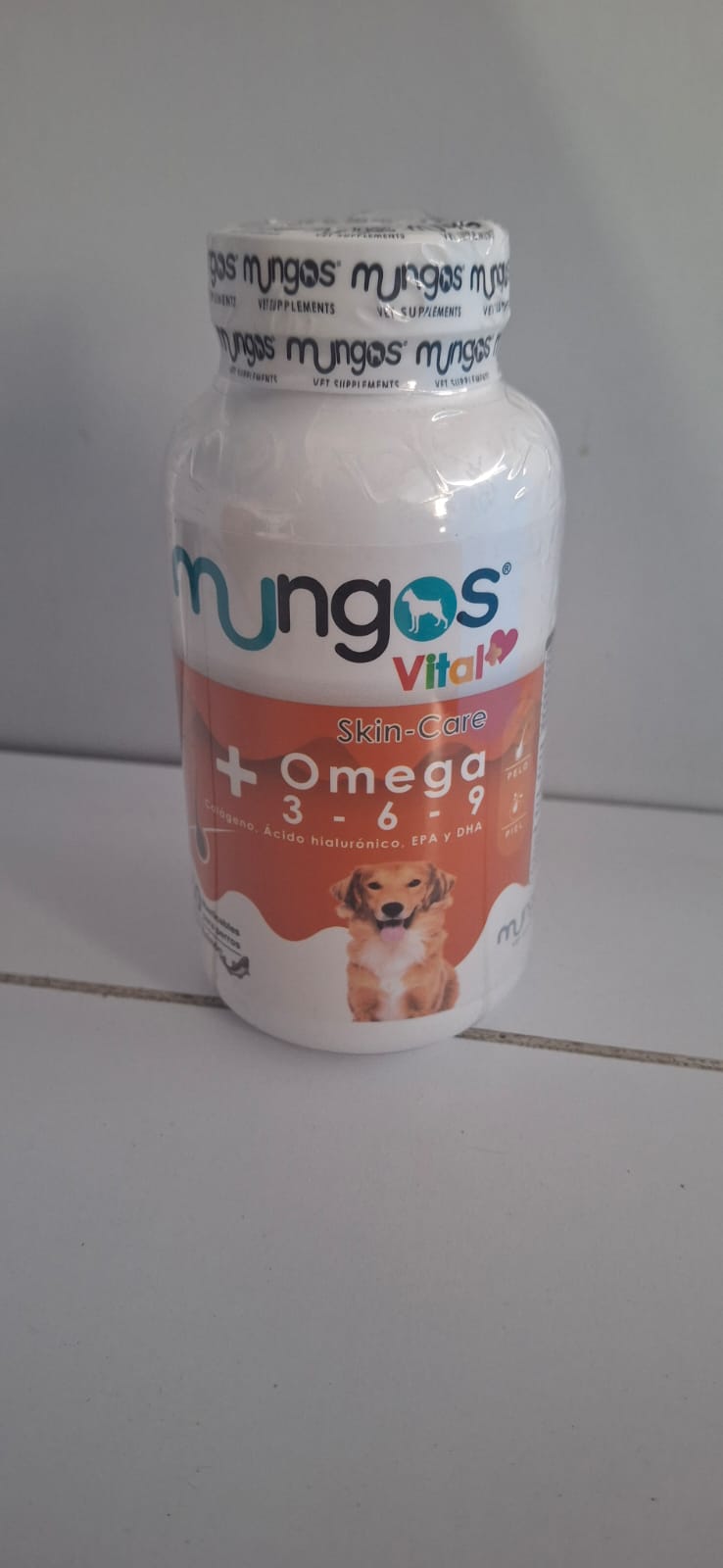 OMEGAS 3-6-9 PARA PERROS- MUNGOS VITAL OMEGA X 50 UND CON COLÁGENO Y ÁCIDO HIALURÓNICO